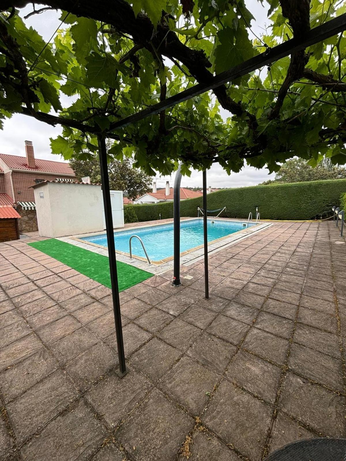 Las Mil Y Una Rosas Ávila Exterior foto